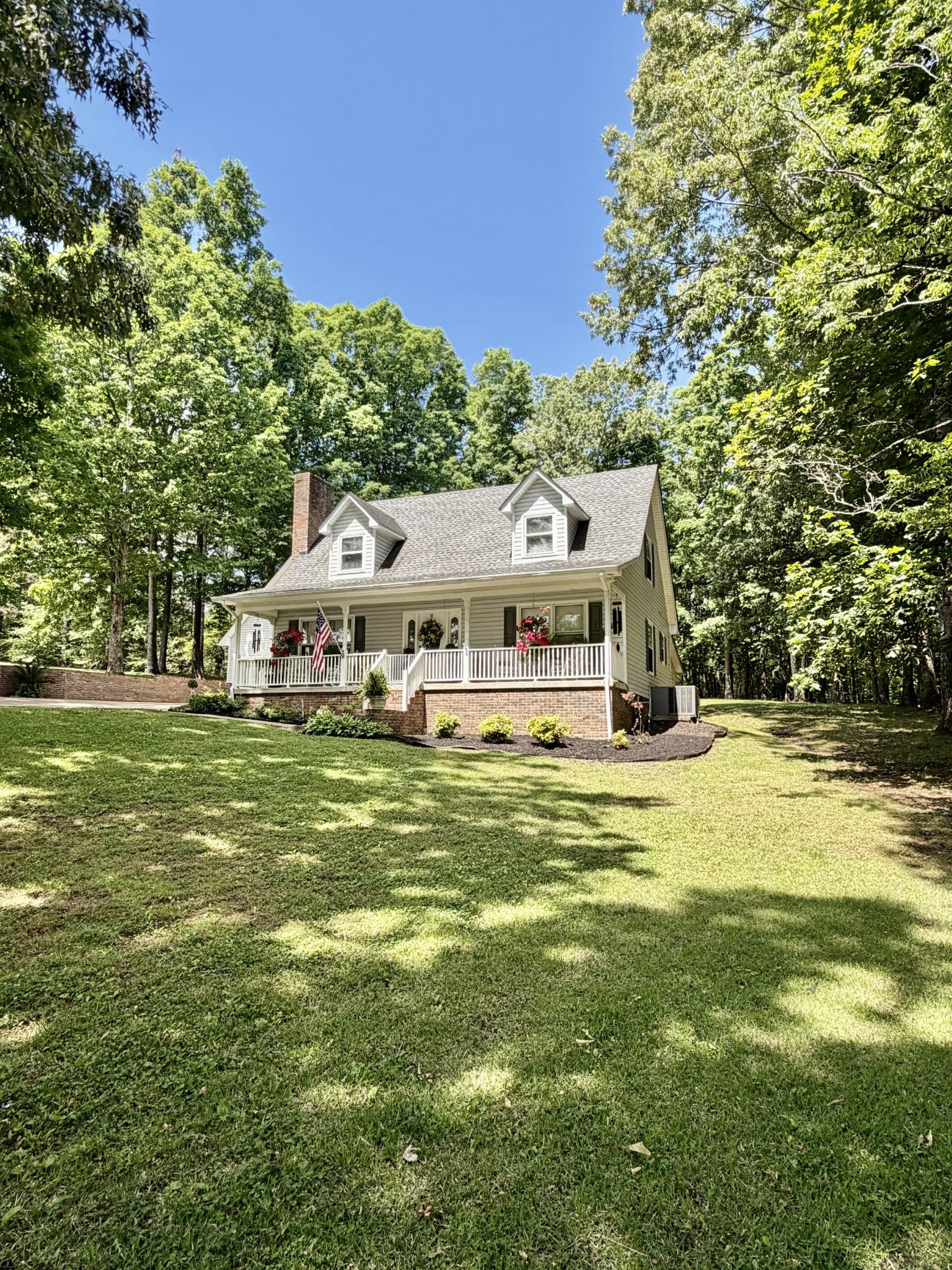 1051 Alex Dr