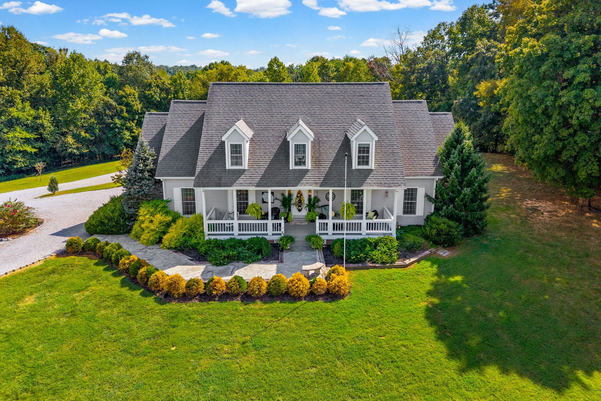 5289 Blue Springs Rd