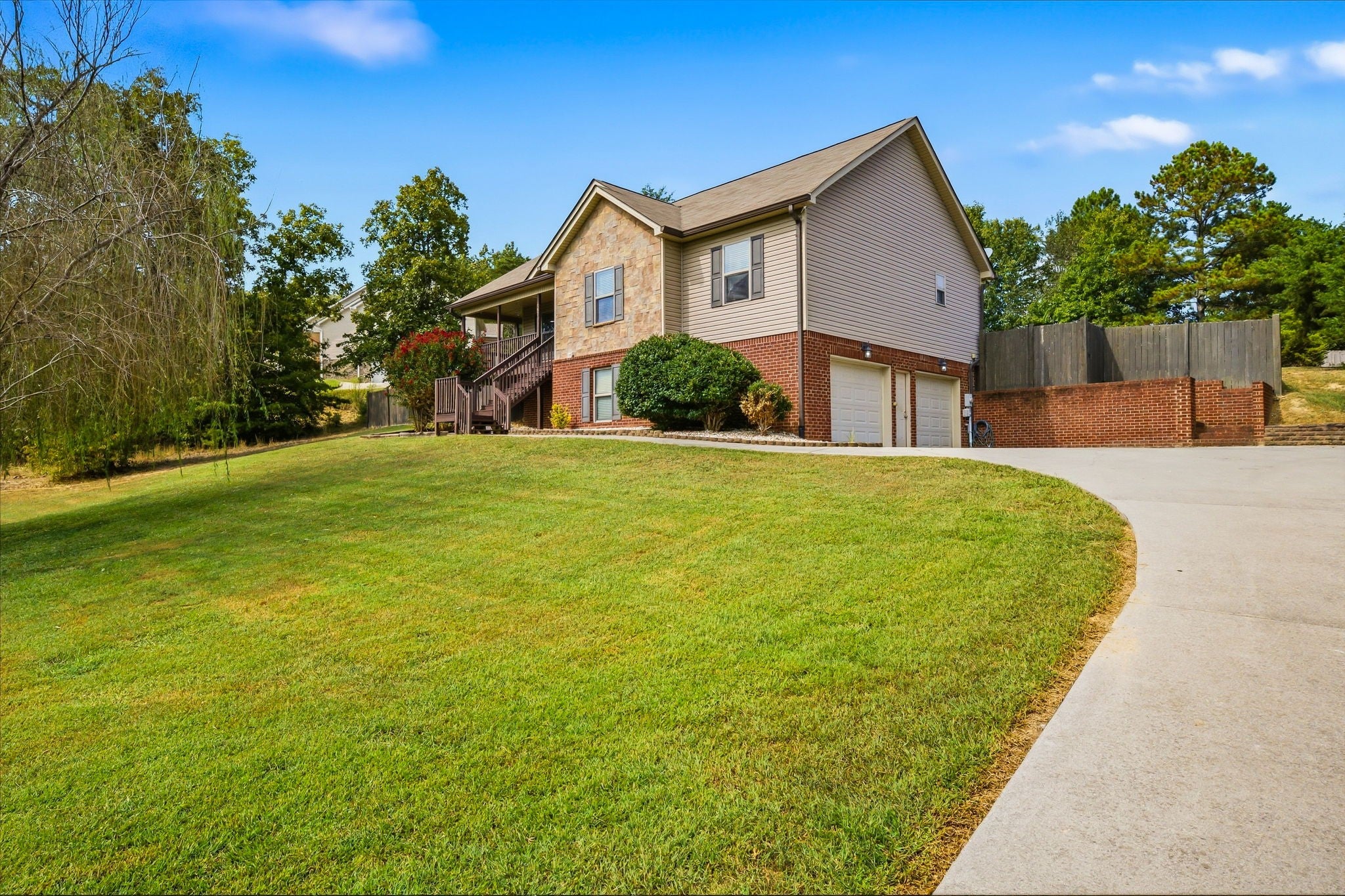 257 Home Place Ct SE