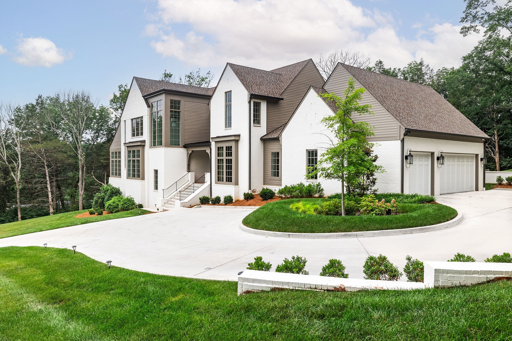 5929 E Ashland Dr