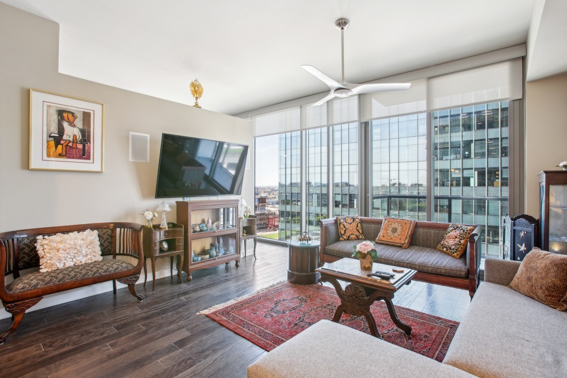 1212 Laurel St 1014