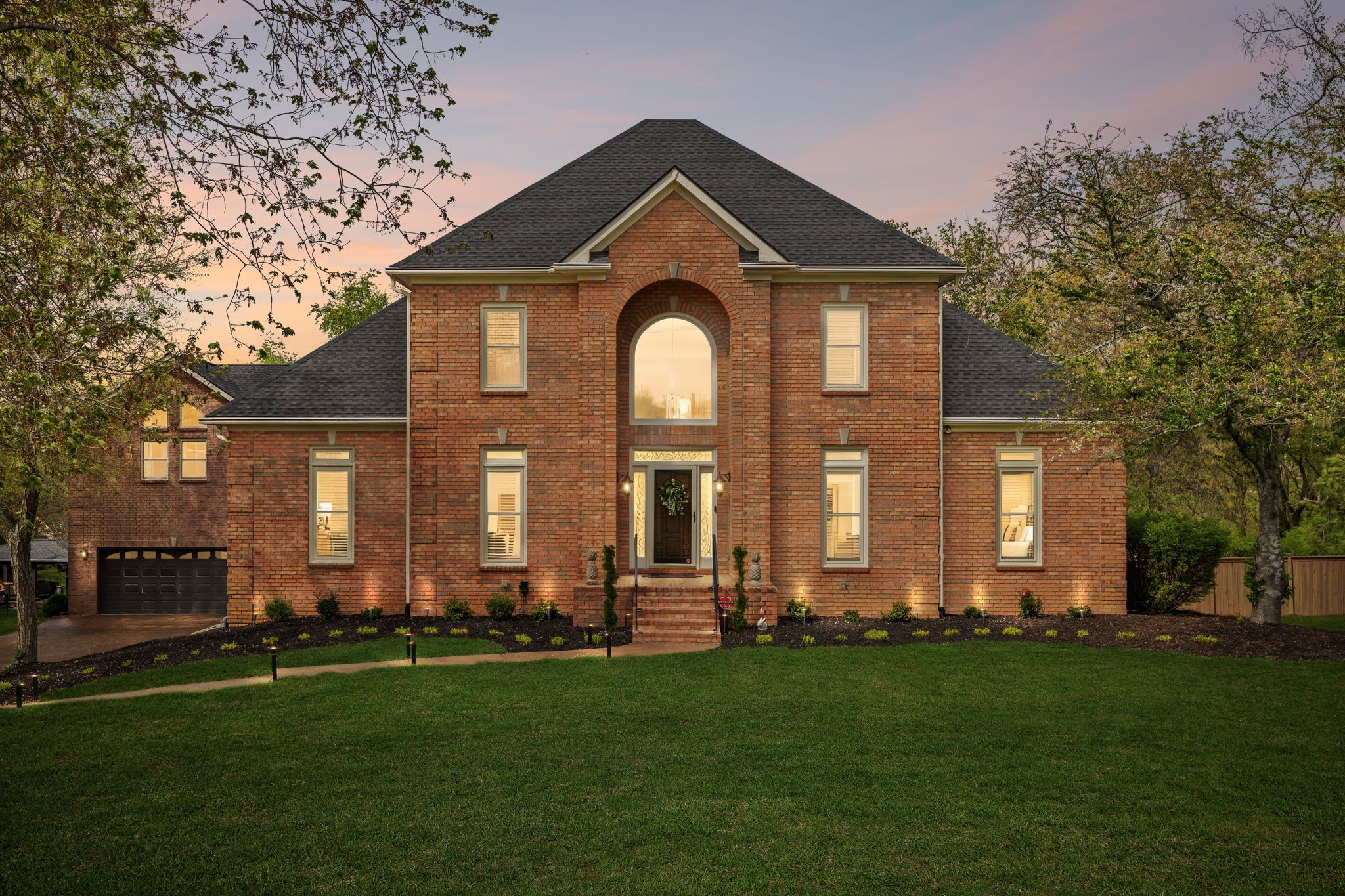 1018 Heritage Woods Dr