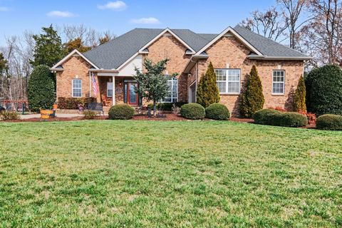 5010 Stonewood Dr Smyrna TN 37167