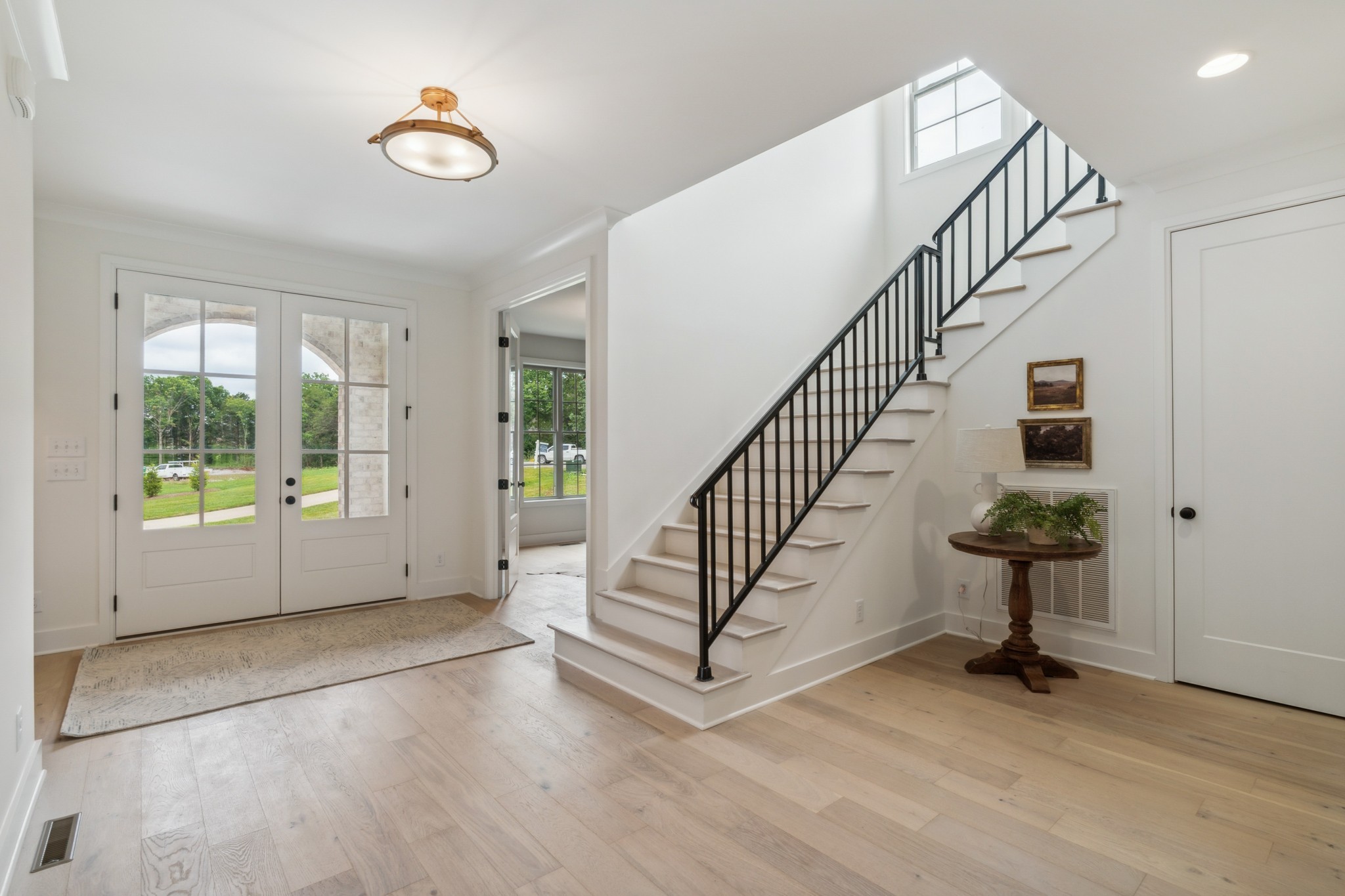 2410 Horn Springs