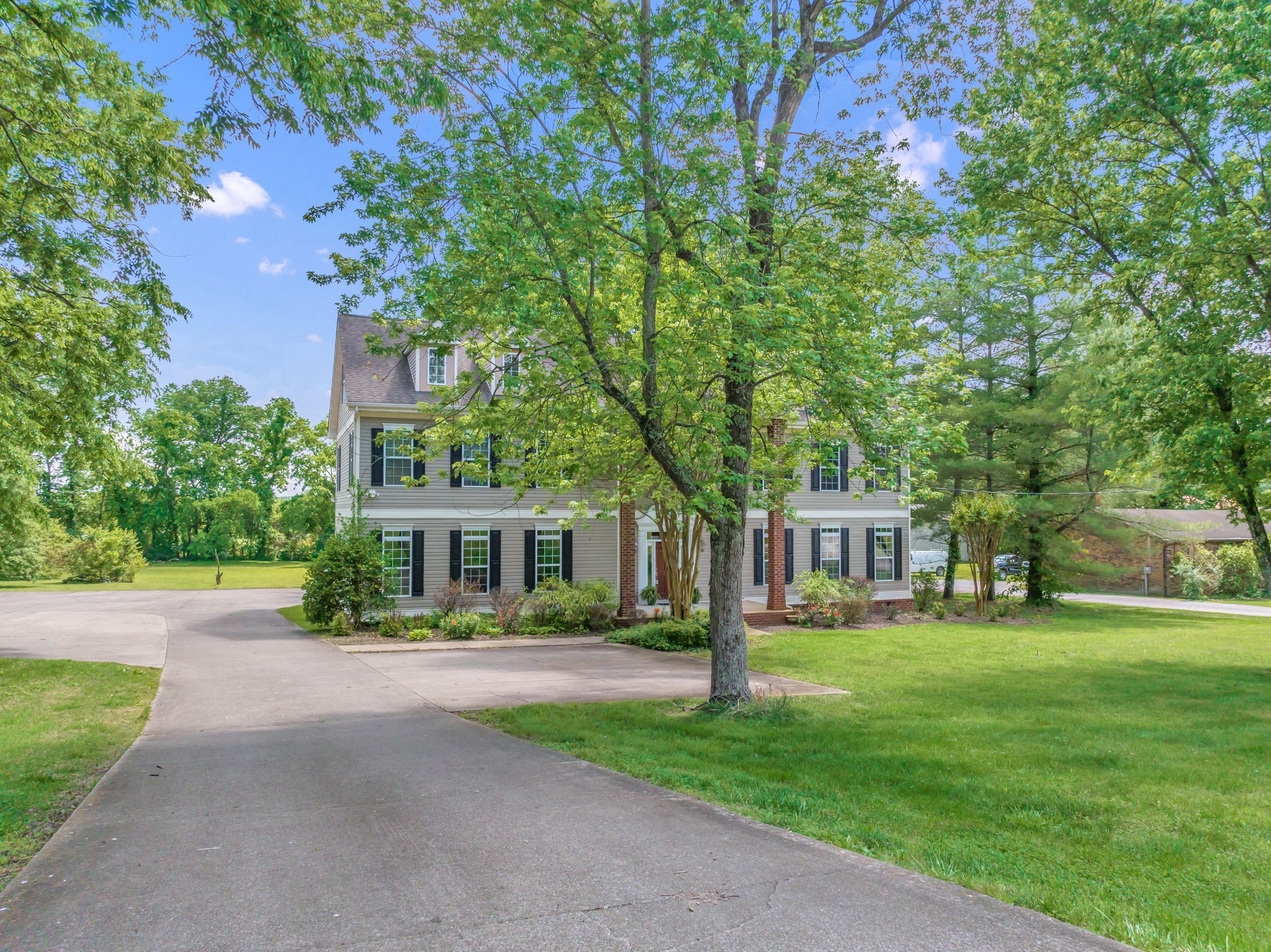 5137 Murfreesboro Rd