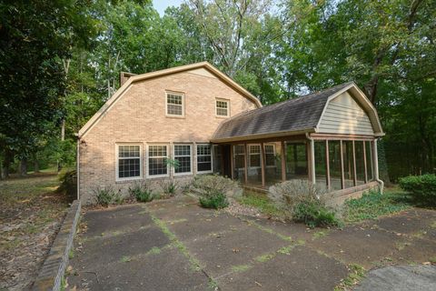 2719 Highway 41A S Normandy TN 37360