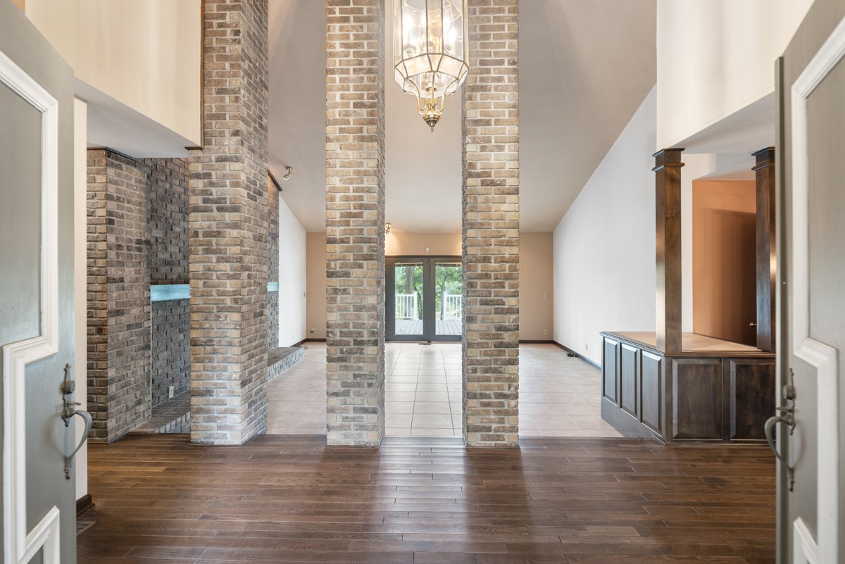 1012 Berwick Trl