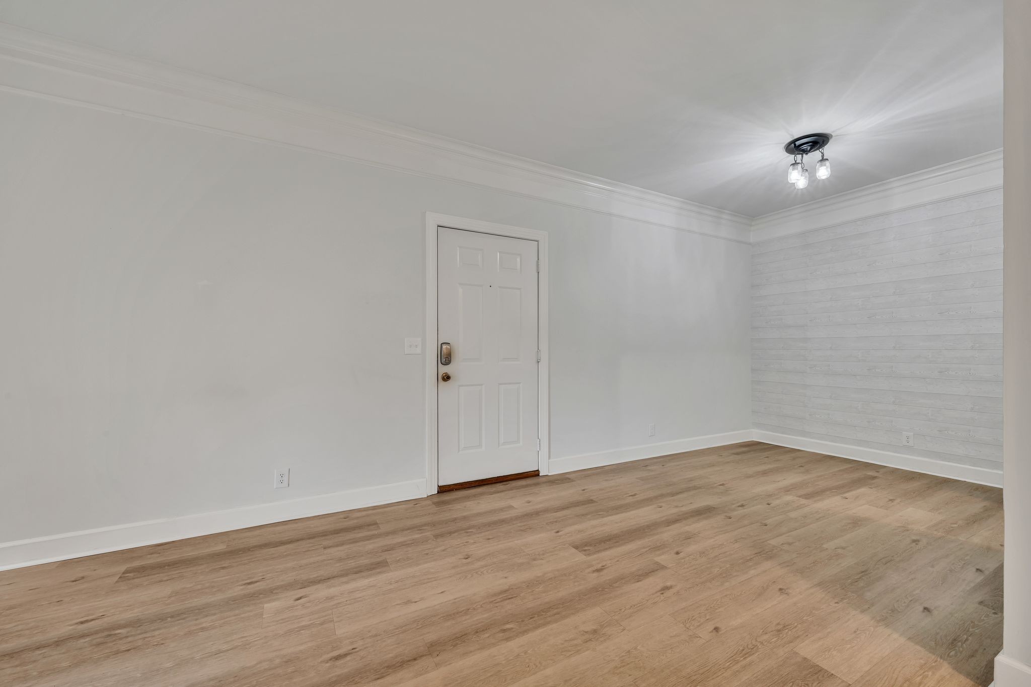 316 Sloan Rd