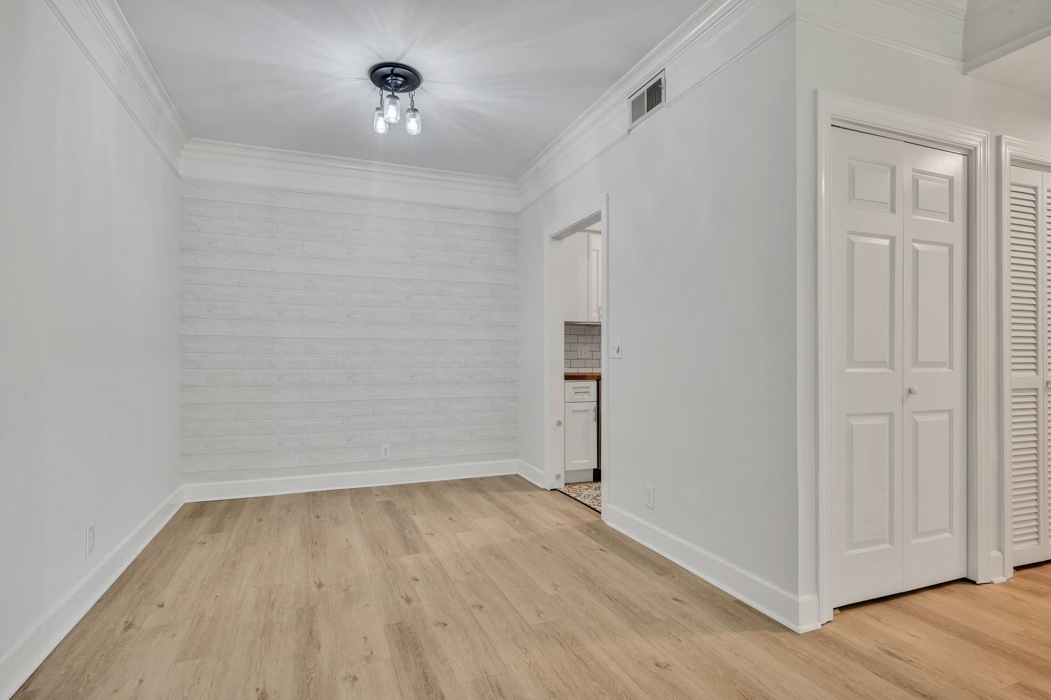316 Sloan Rd