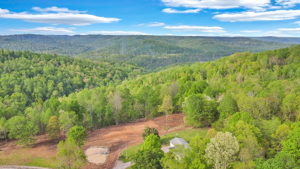 8150 Round Cove Rd
