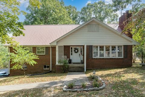 3670 Fairfield Dr, Centerville, TN 37033 - MLS#: 2703776