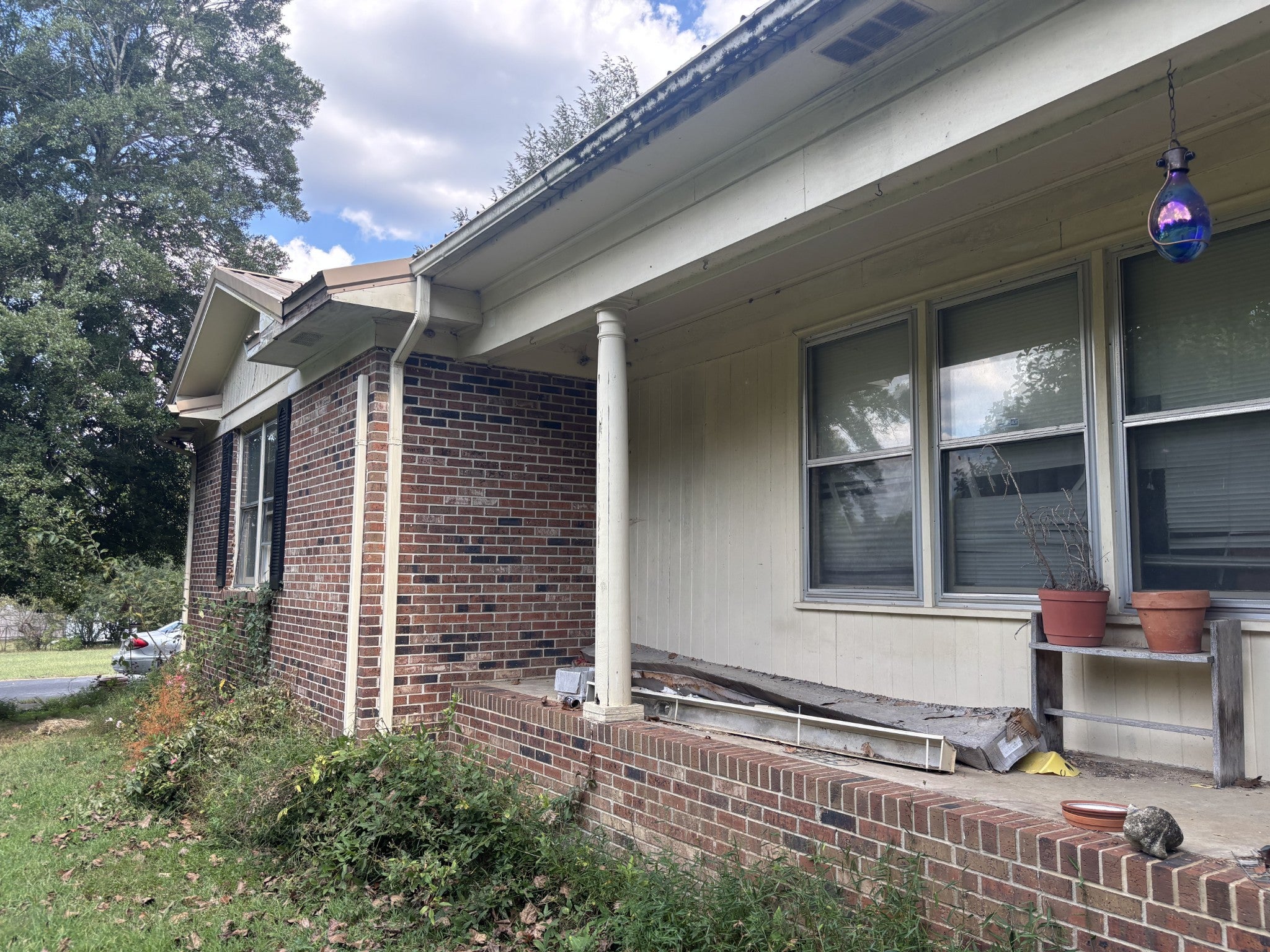 735 Hickory Dr