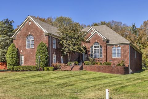Photo of 2404 Deerbourne Dr, Brentwood, TN 37027 (MLS # 2587004)