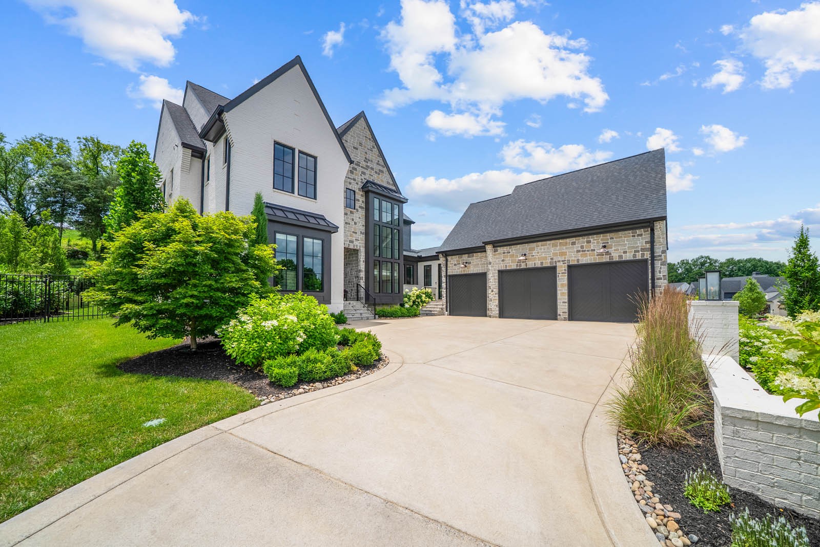 9037 Passiflora Ct