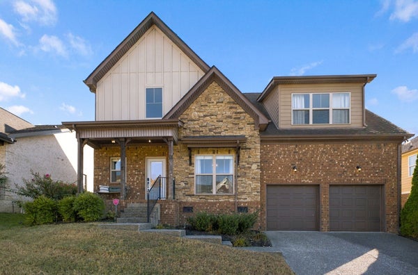 7632 KEMBERTON DR E, NOLENSVILLE, TN 37135 - Image 09a6fe69bf0bc5ddb3923bbf29a9cb99/1775196660