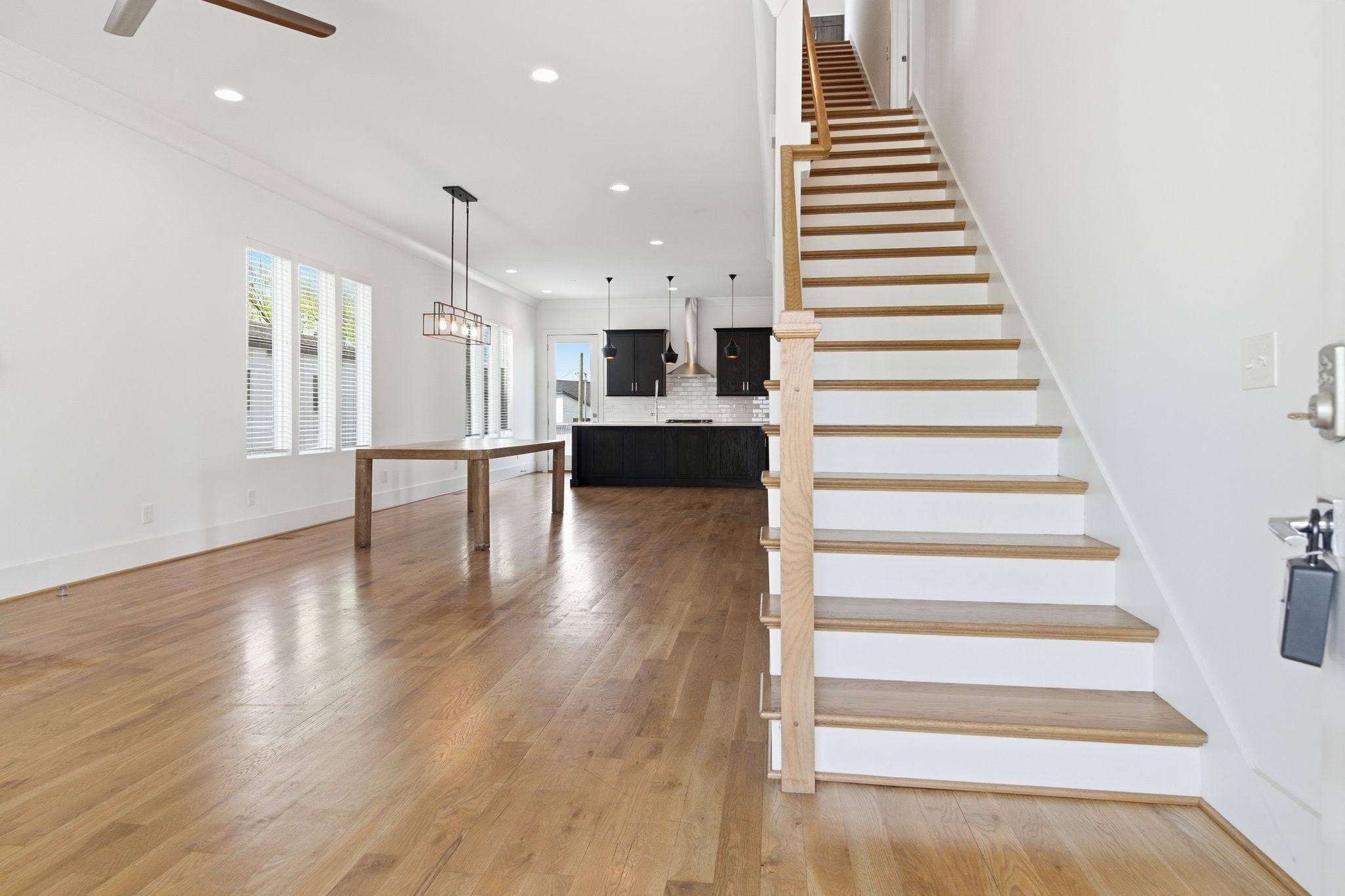 1202 Katie Ave