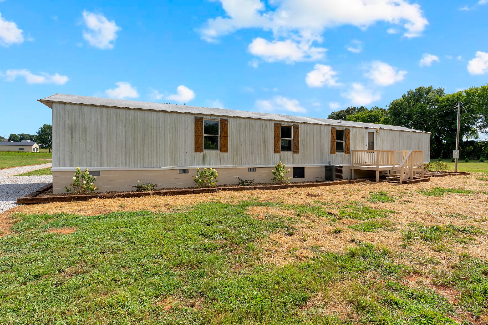 232 Cole Ln