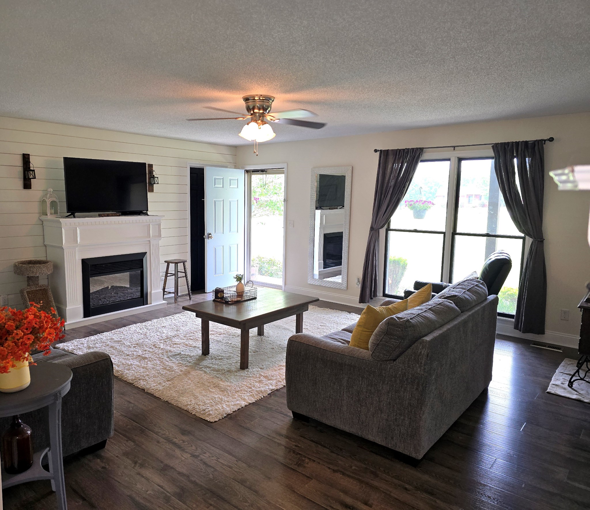 144 Monks Rd