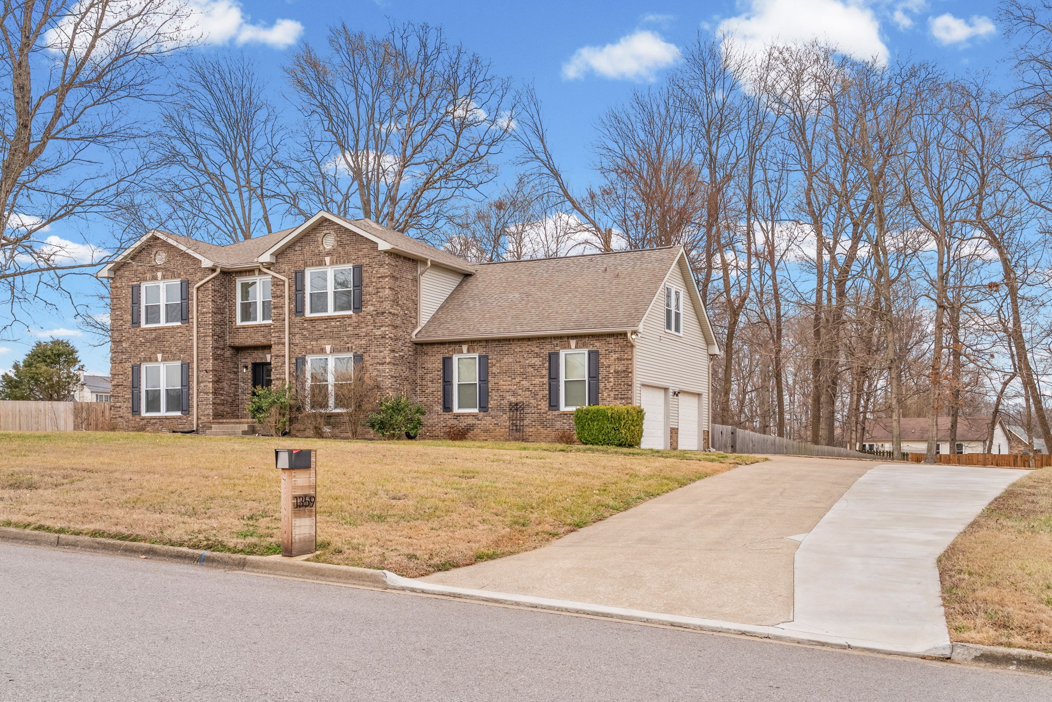 1359 W Rhett Butler Rd