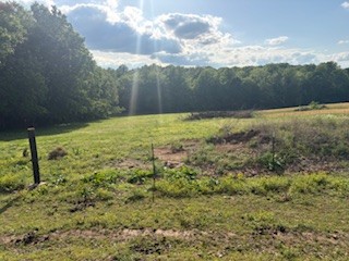 4884 Rock House Rd