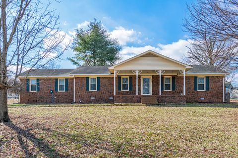 505 Woods Dr Columbia TN 38401