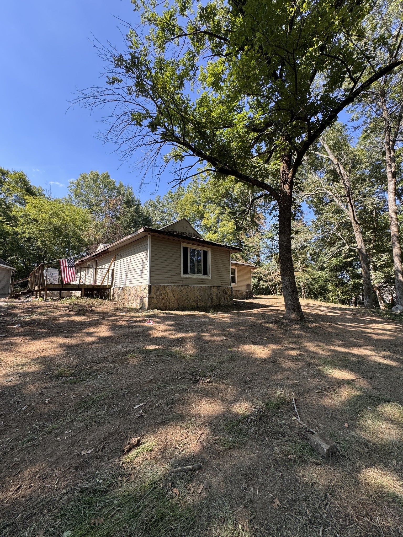 330 Lytle Dr