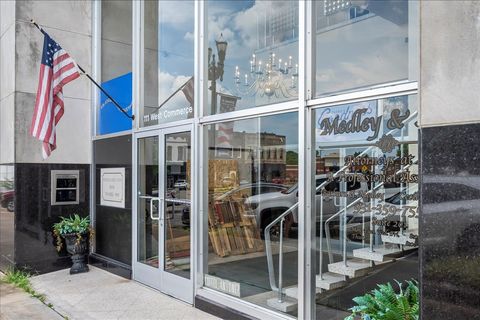 111 W Commerce St Lewisburg TN 37091