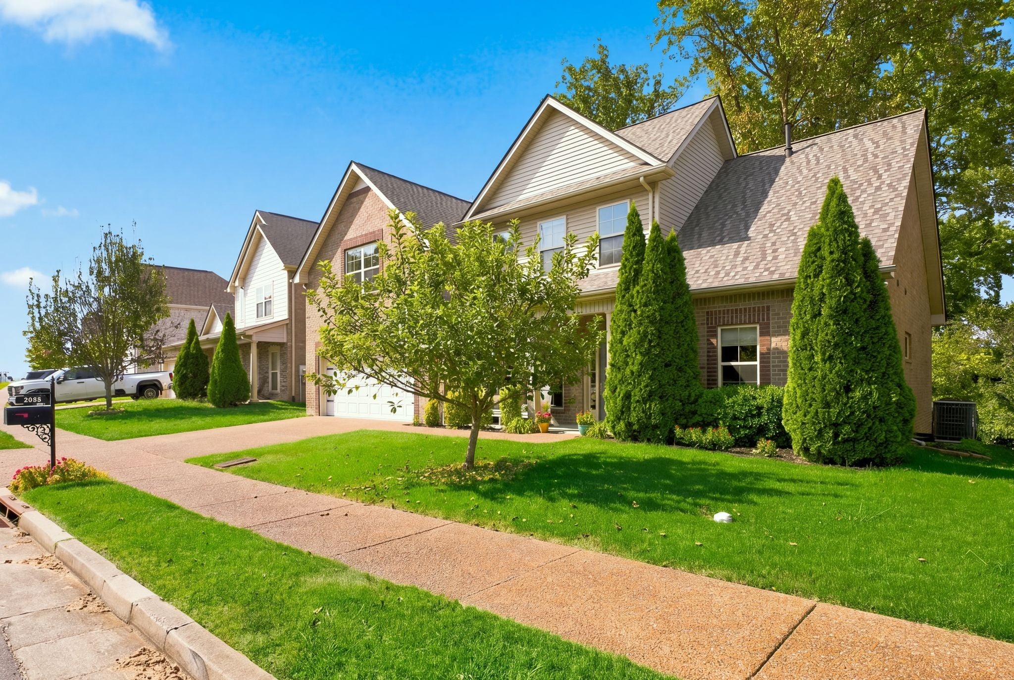 8268 Tapoco Ln