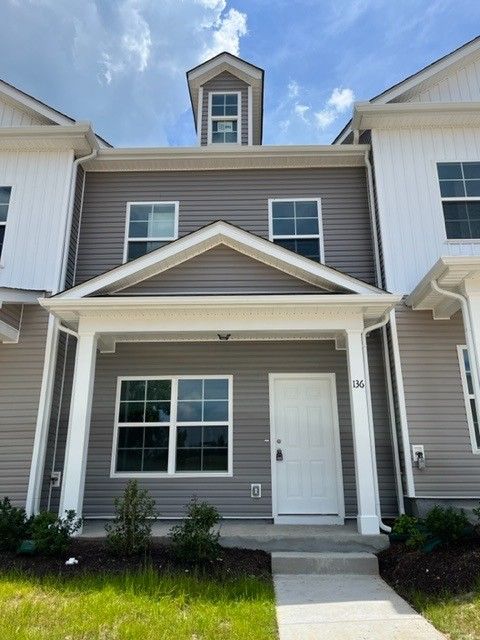 136 Kathryn Ct Columbia TN 38401