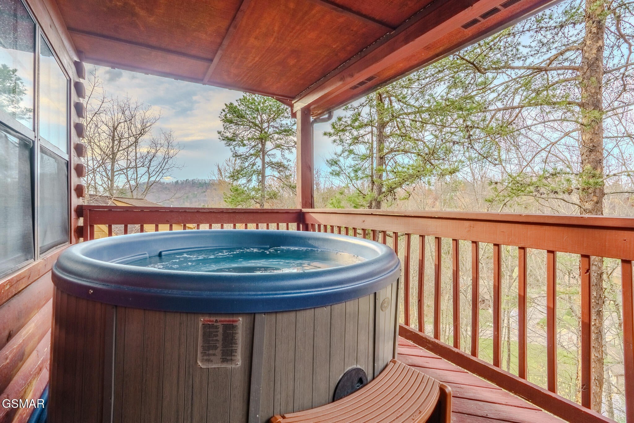 1643 Raccoon Den Way