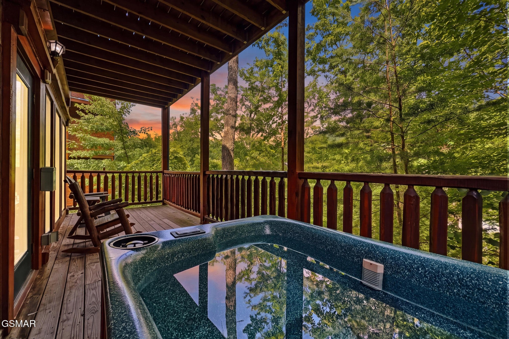 832 Great Smoky Way