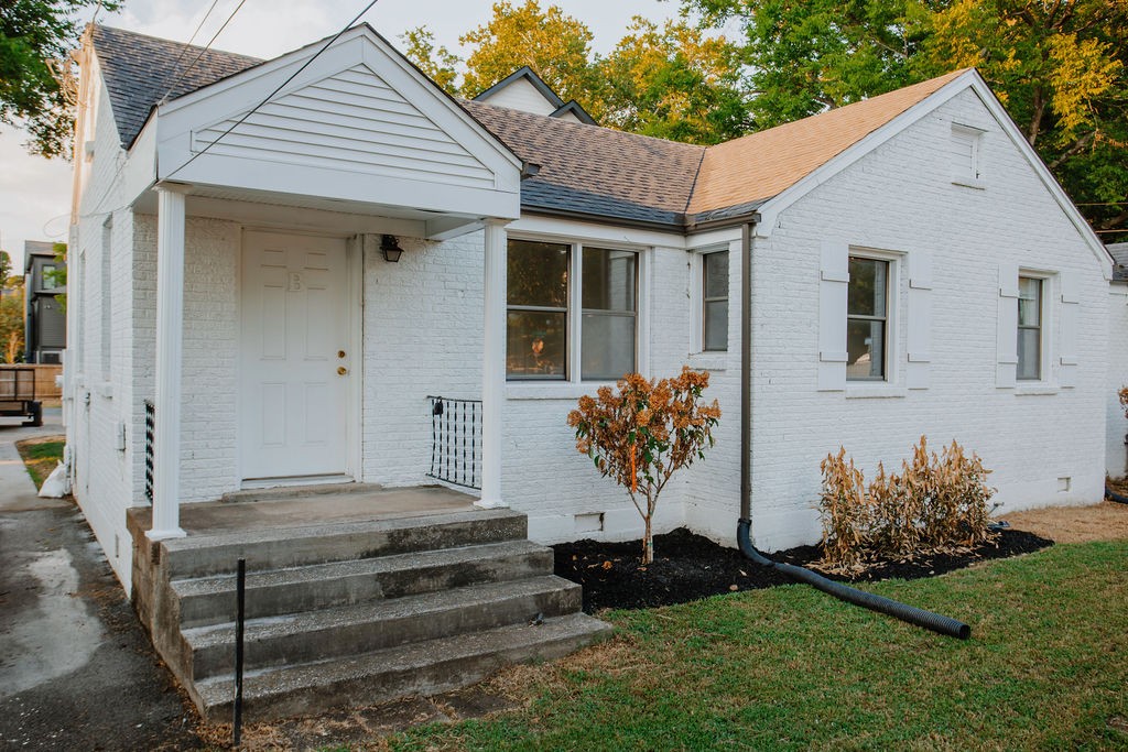 Nashville, Tennessee 37204, United States, 2 Bedrooms Bedrooms, ,1 BathroomBathrooms,Residential,Active,192000 Nashville, Tennessee 37204, United States, 2 Bedrooms Bedrooms, ,1 BathroomBathrooms,Residential,Active,192000