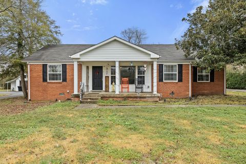 317 Druid Ln Tullahoma TN 37388