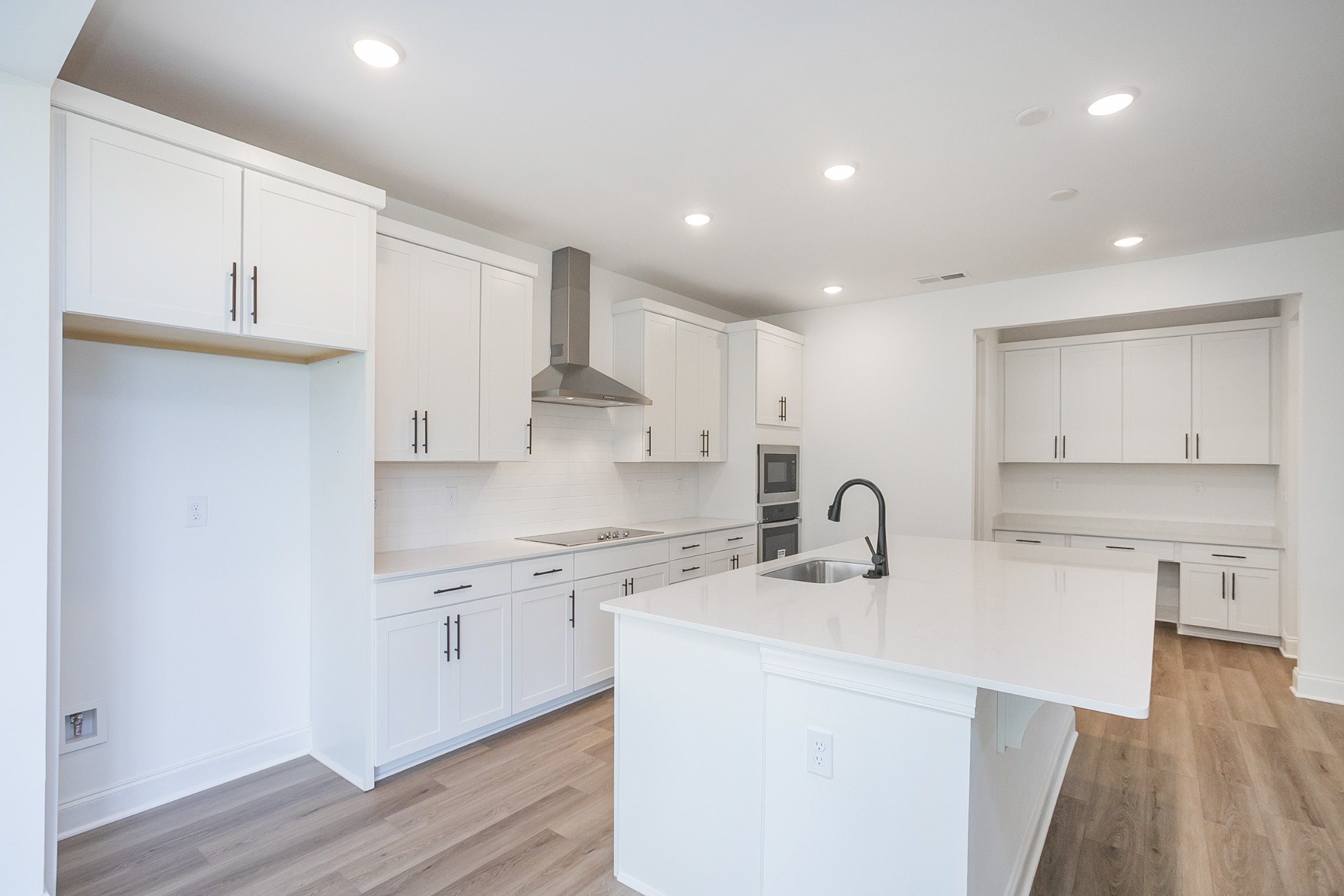 2370 Williamsport Landing