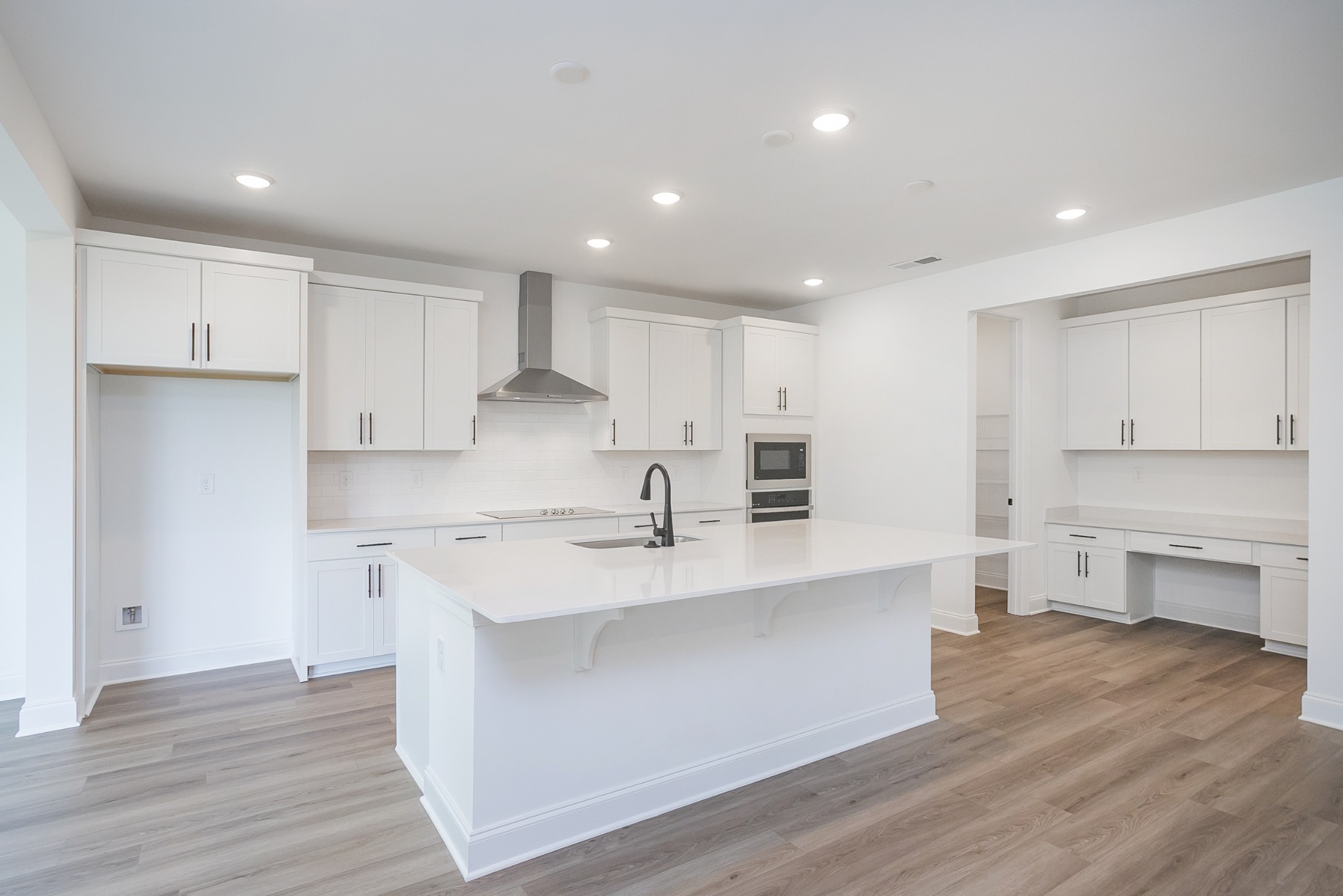 2370 Williamsport Landing