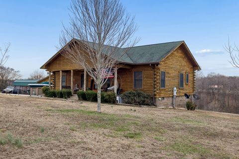 185 Blackhawk Ct Waverly TN 37185