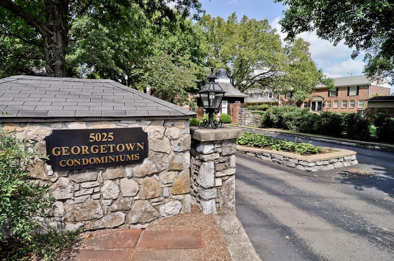 5025 Hillsboro Pike 23T