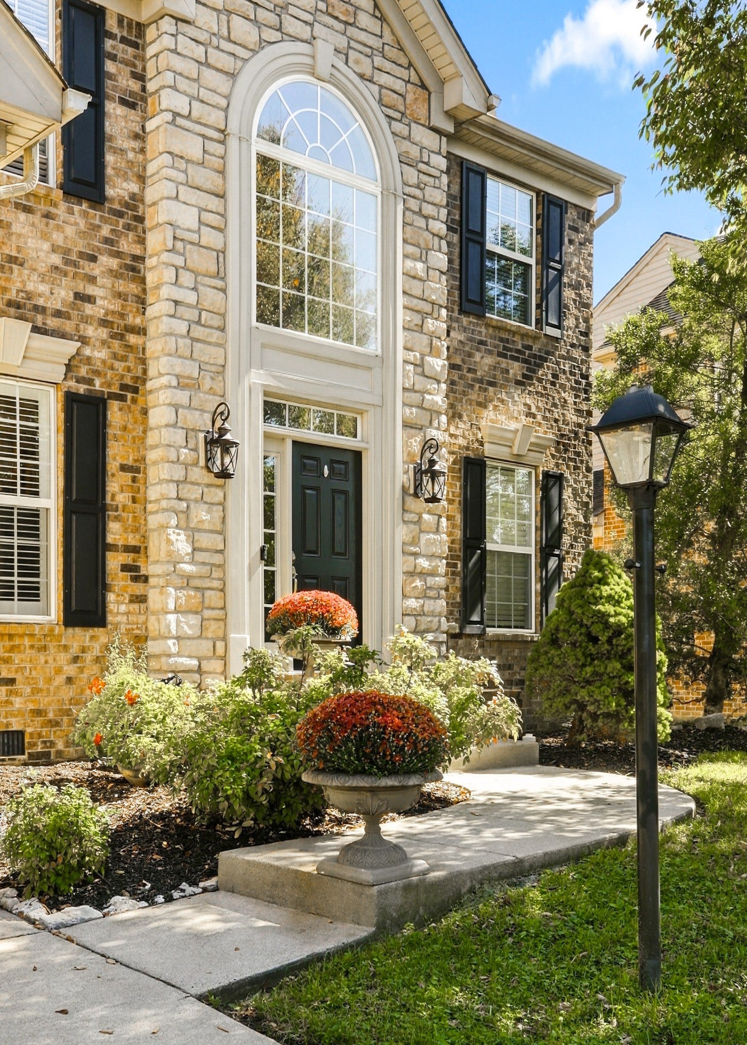 741 Arbor Springs Dr