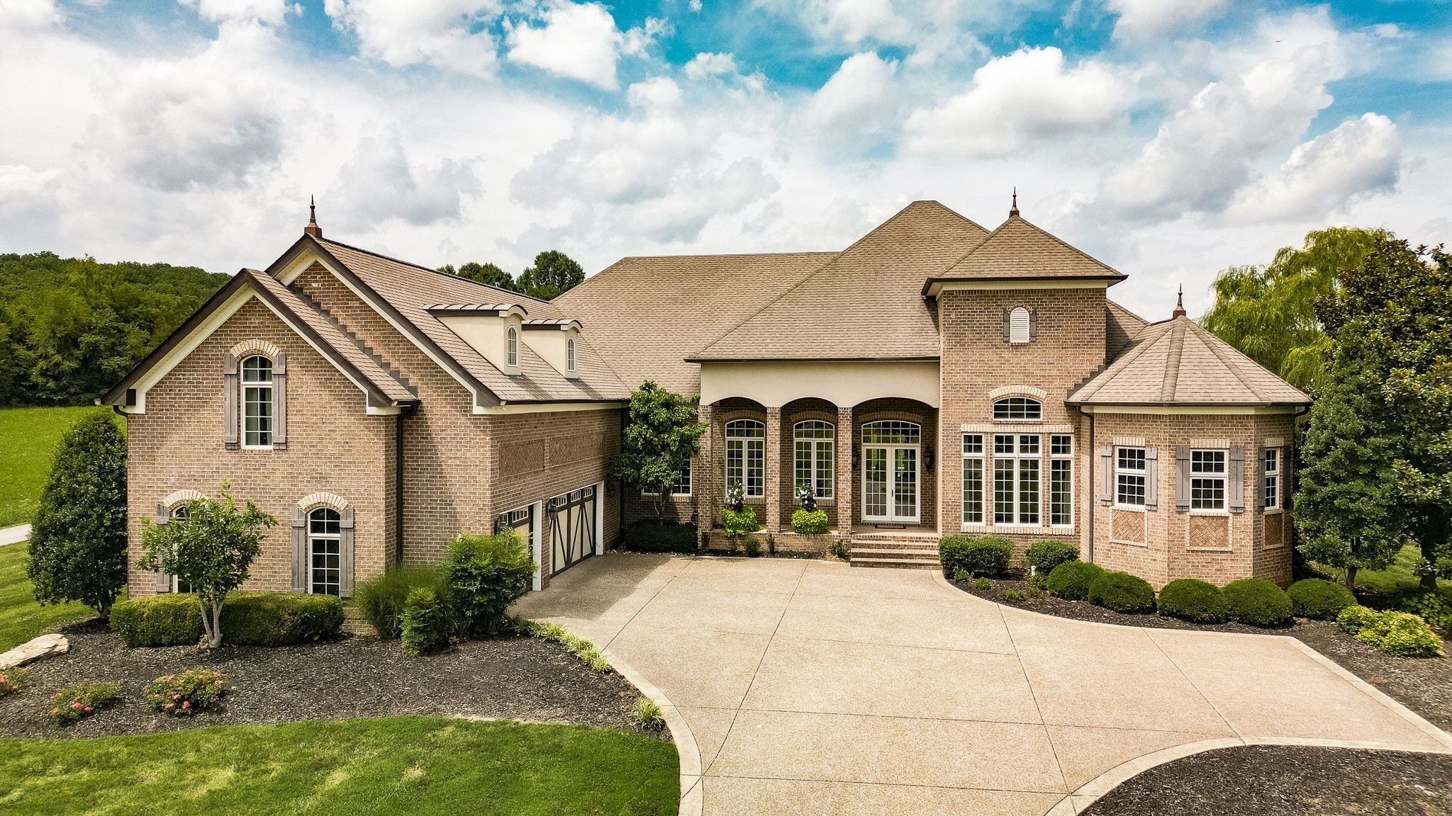 2436 Long Hollow Pike