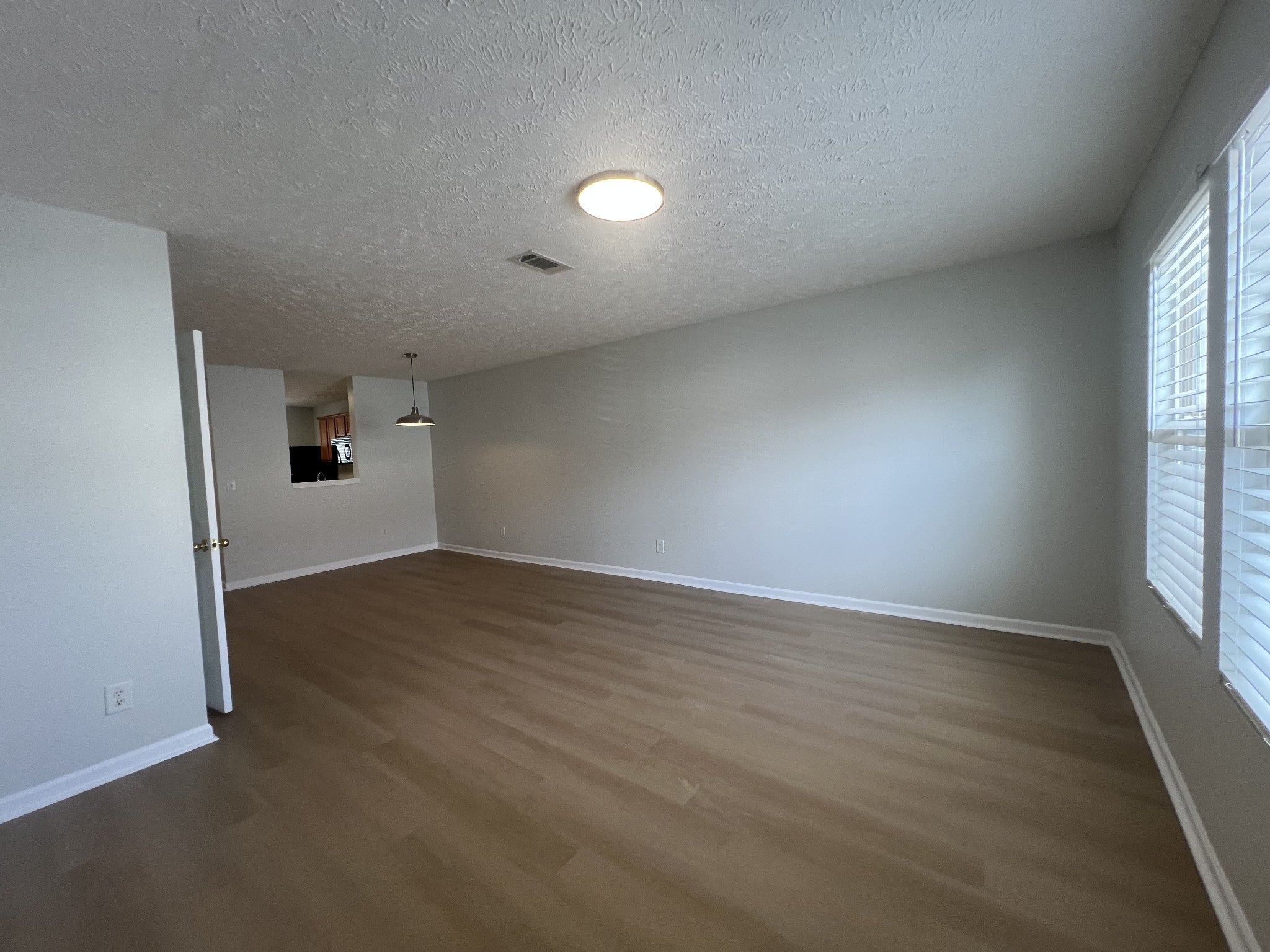1407 Pleasant Ridge Rd