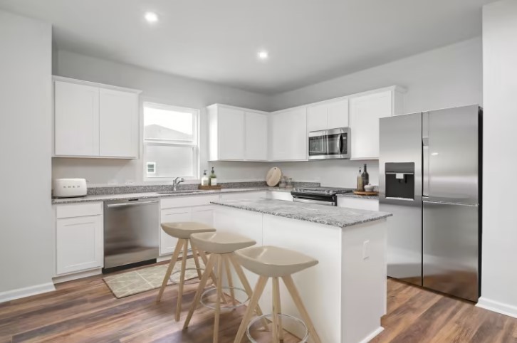 3827 Cobbler Court