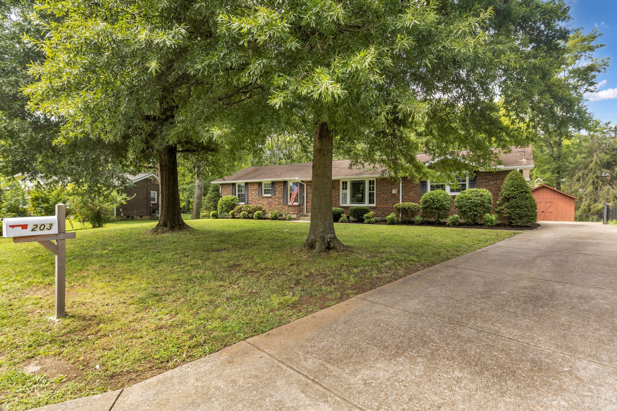 203 Southburn Dr