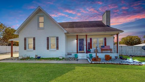 105 Kingston Ct Murfreesboro TN 37127