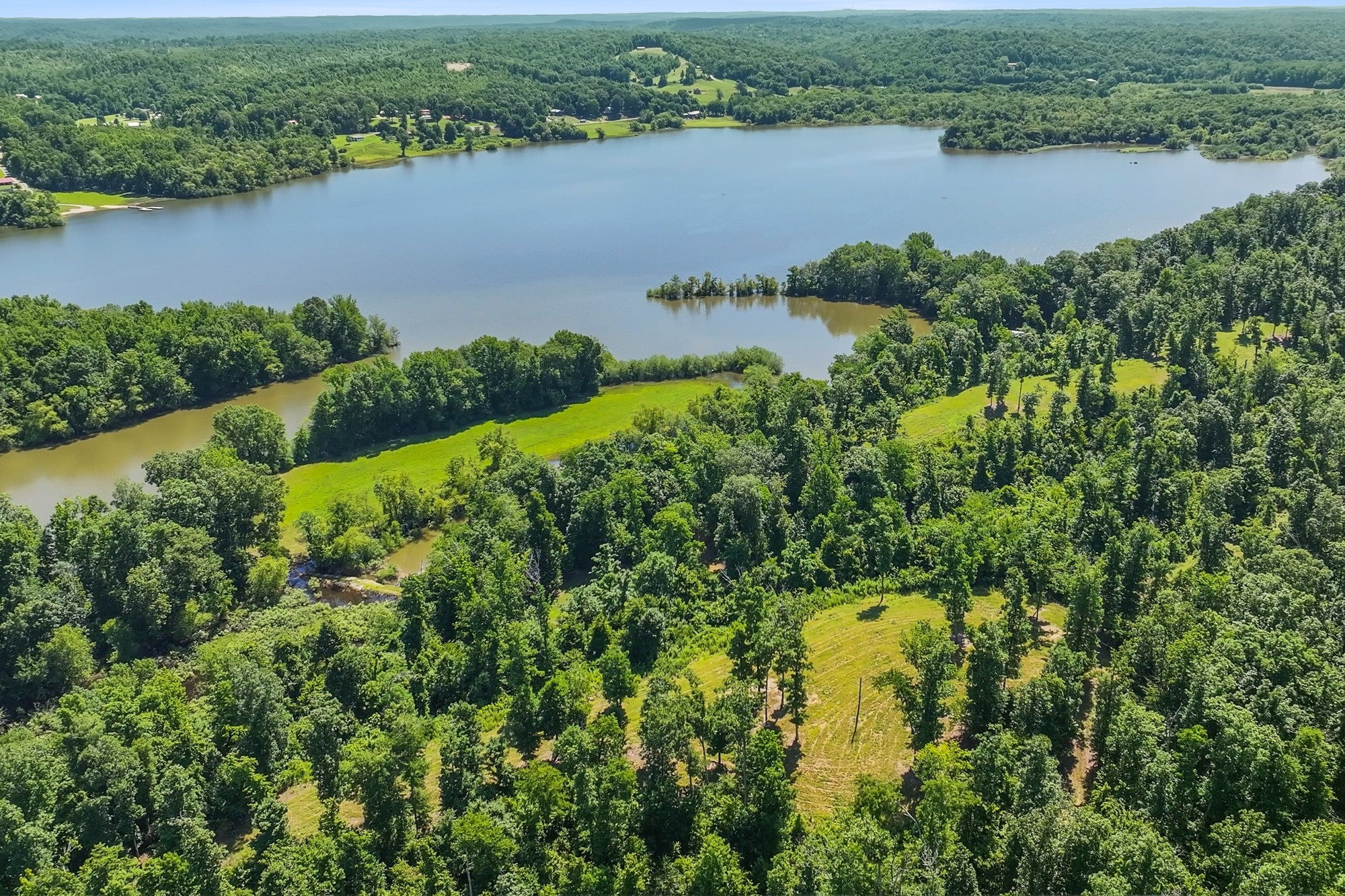 508 Lakeside Dr