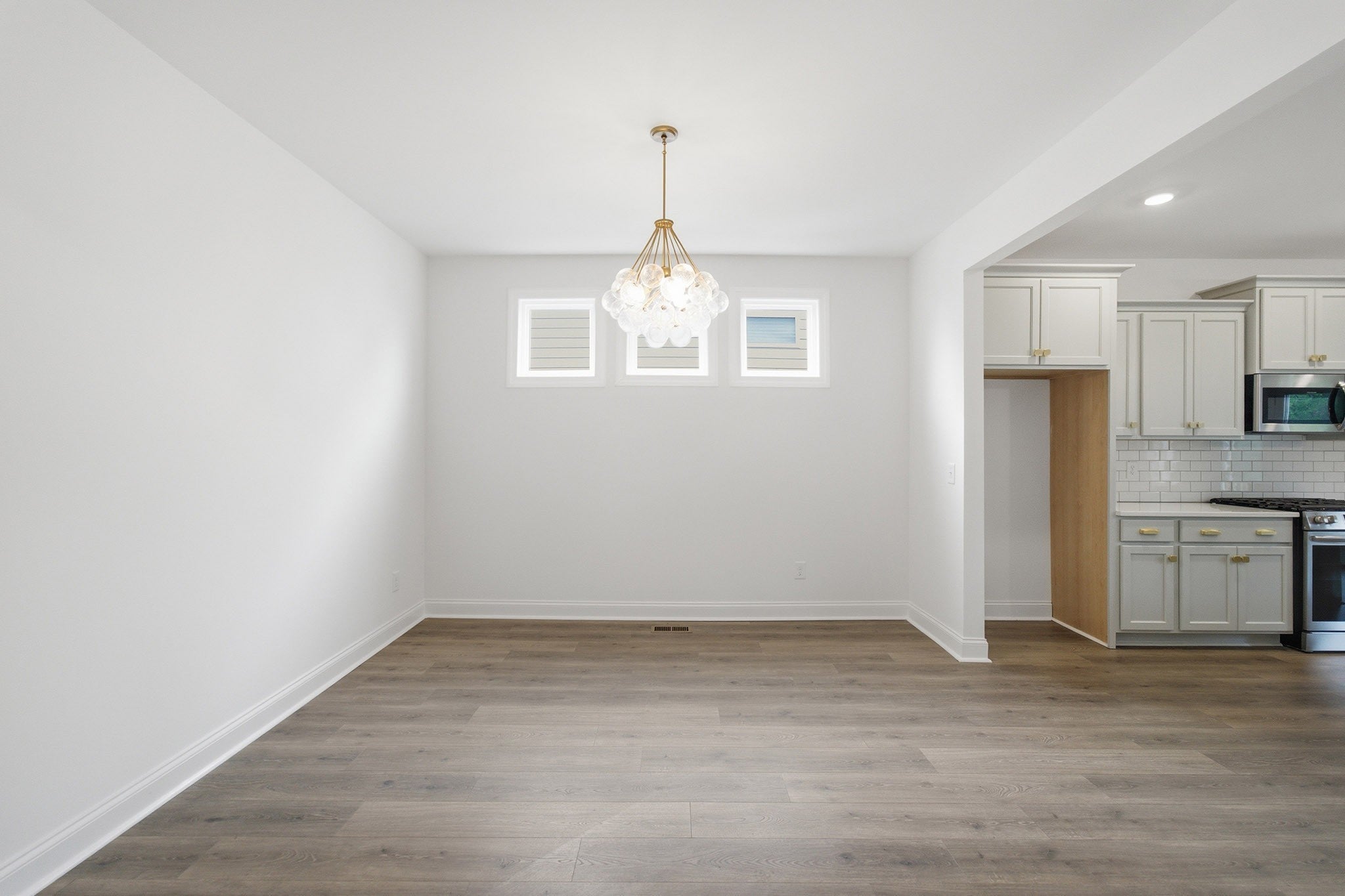 351 Van Conder Place