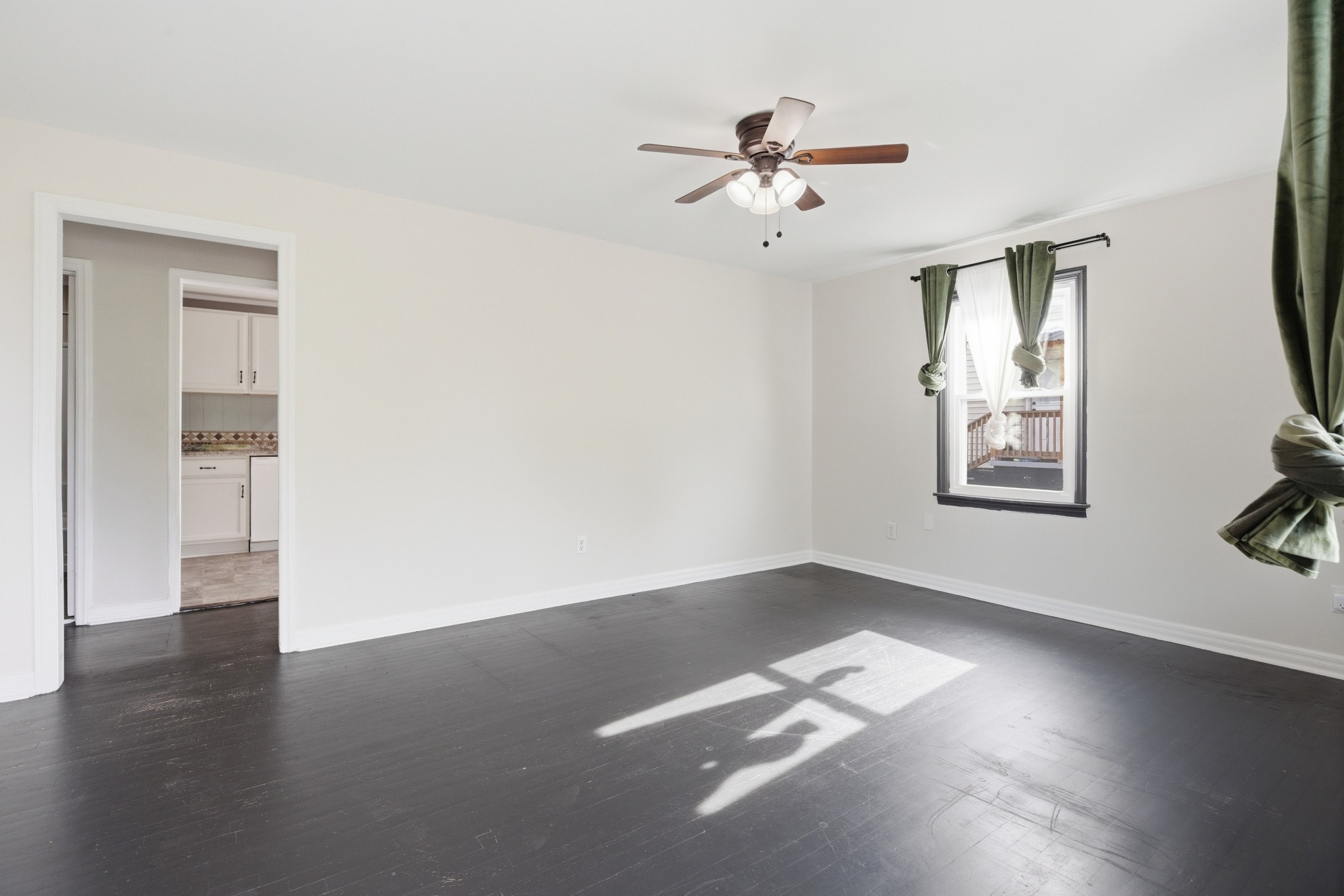 305 Franklin St
