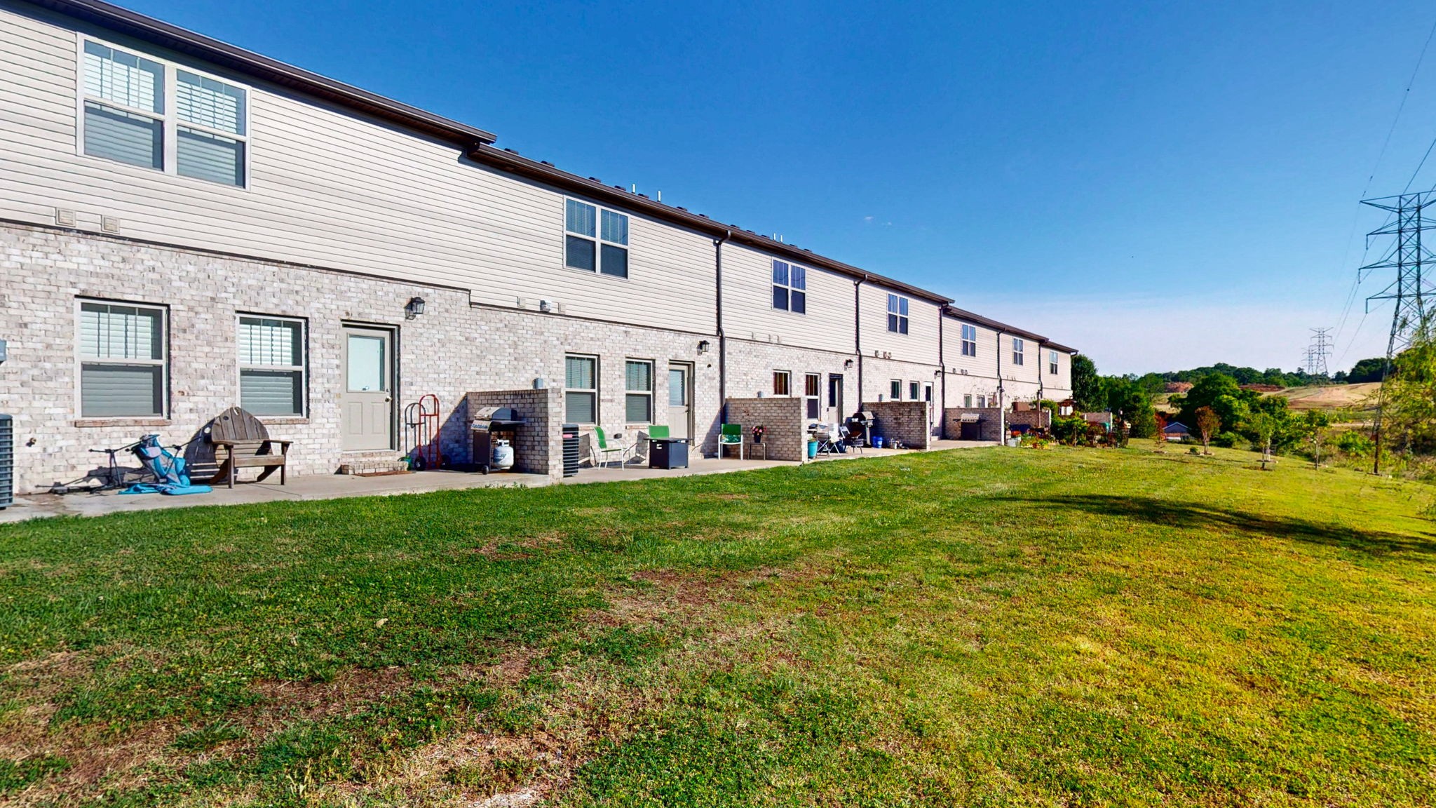 1401 Villa Cir
