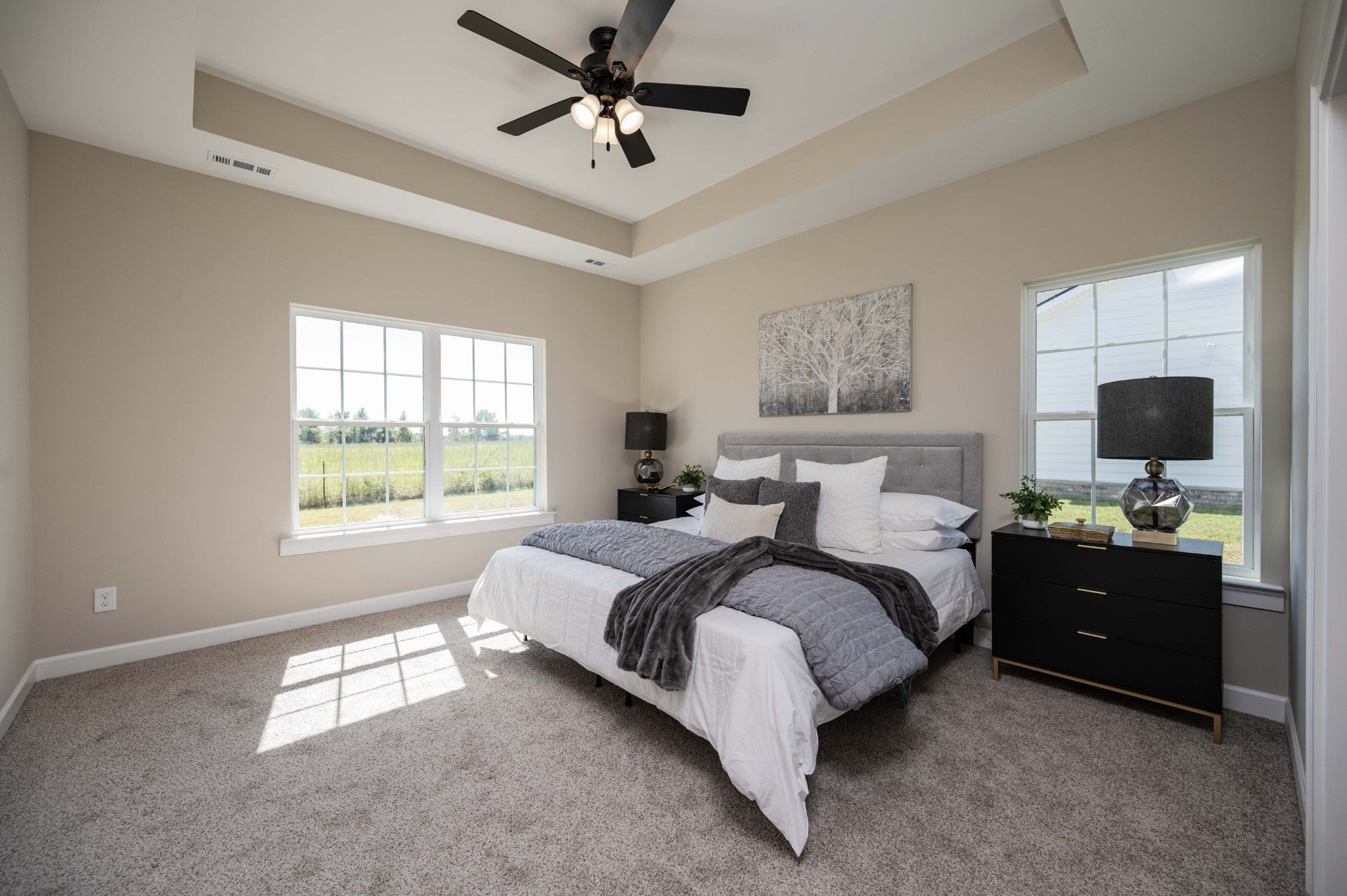 10117 Whitehorn Ln