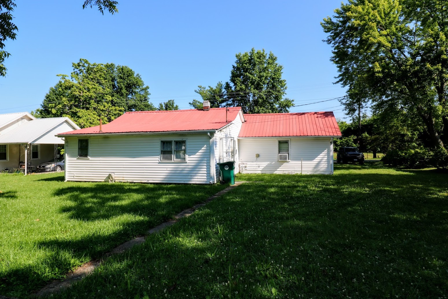 289 Long St W