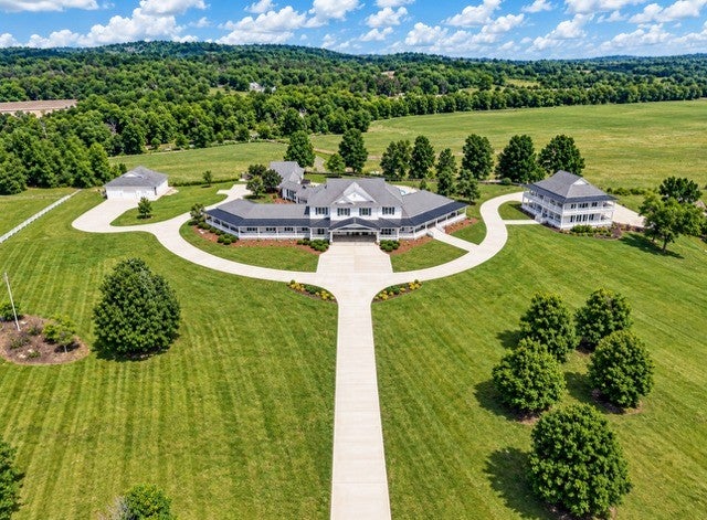 38 Lindsey Rd